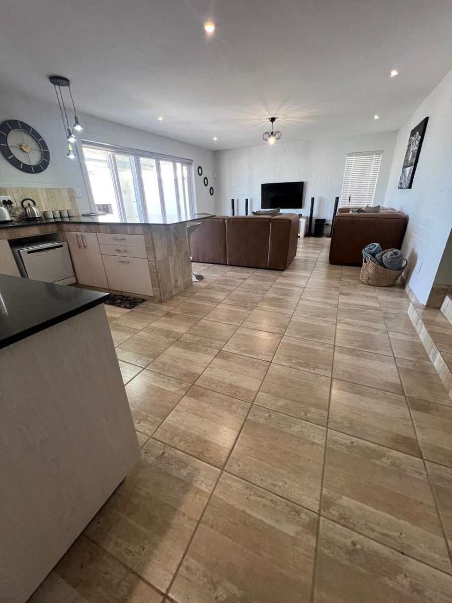 4 Bedroom Property for Sale in Da Gama Bay Western Cape